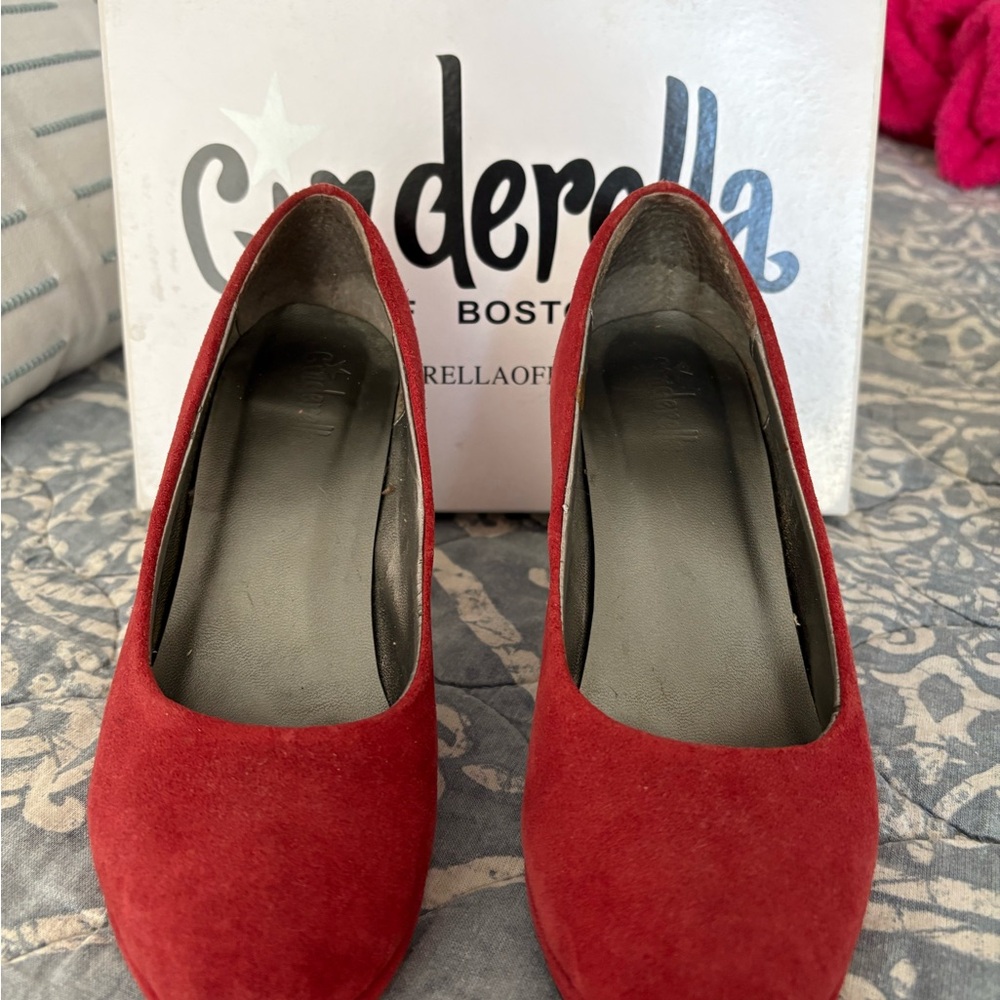 Cinderella Red Suede Round-Toe Heels